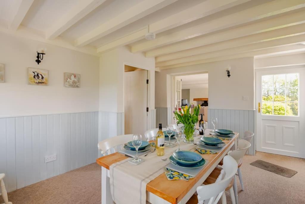 Rhos Y Bel Cottage Angelsey Llangadwaladr  Buitenkant foto