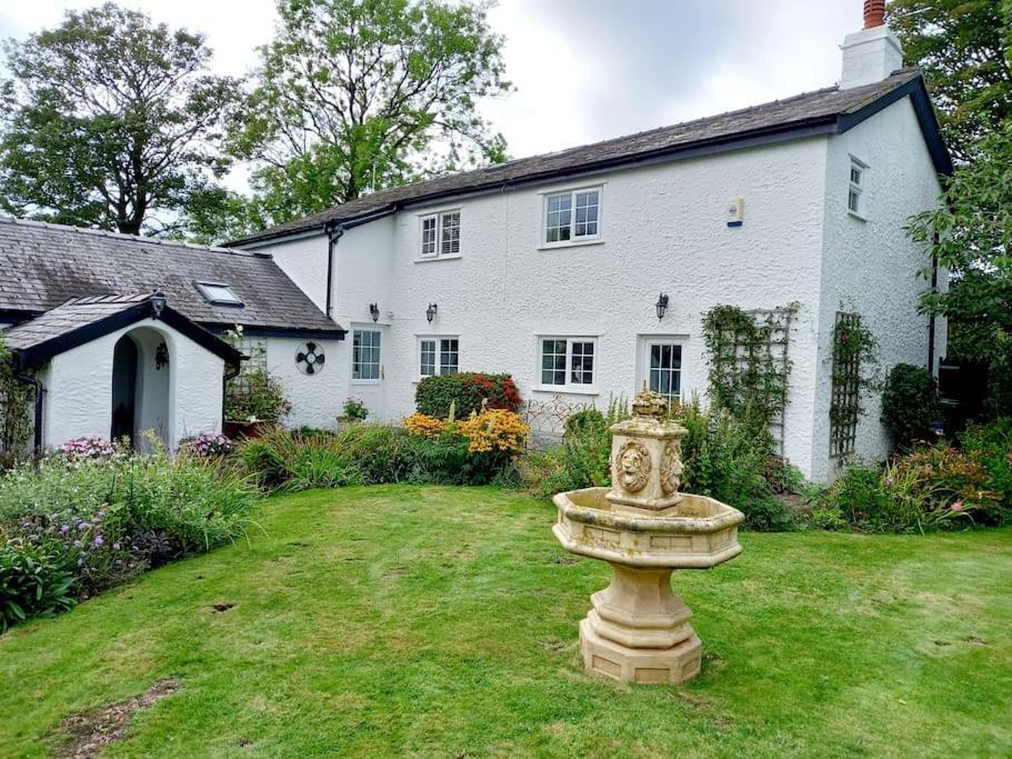 Rhos Y Bel Cottage Angelsey Llangadwaladr  Buitenkant foto